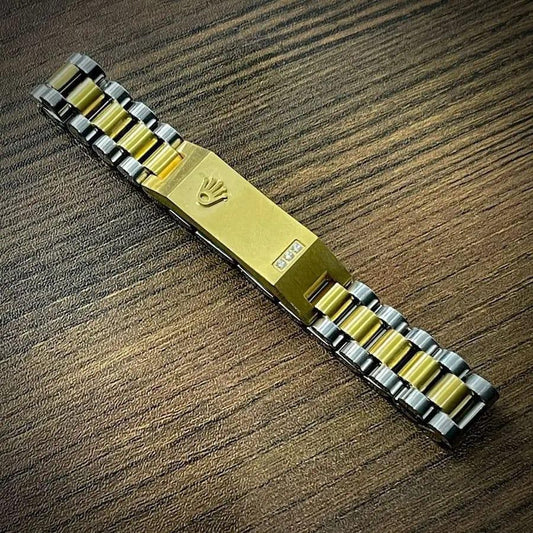 Men’s Crown Stainless Steel Bracelet – Royal Style with a Modern Edge